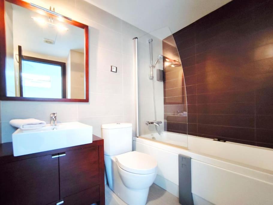 Moderno Apartamento Duplex En Terrassa Centro 외부 사진