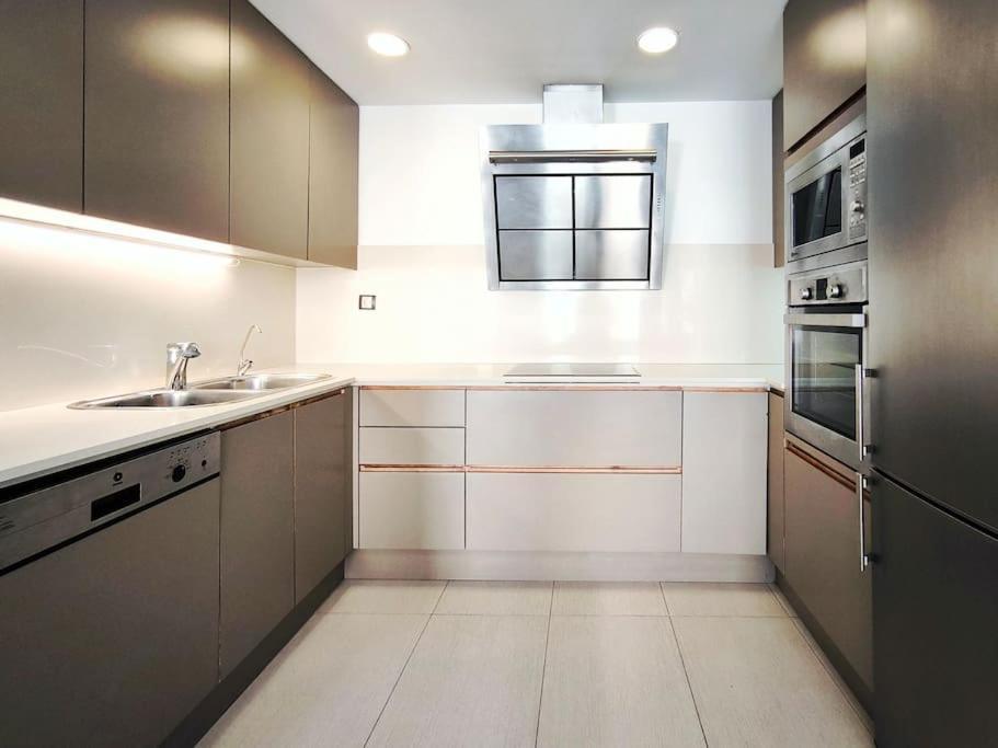 Moderno Apartamento Duplex En Terrassa Centro 외부 사진
