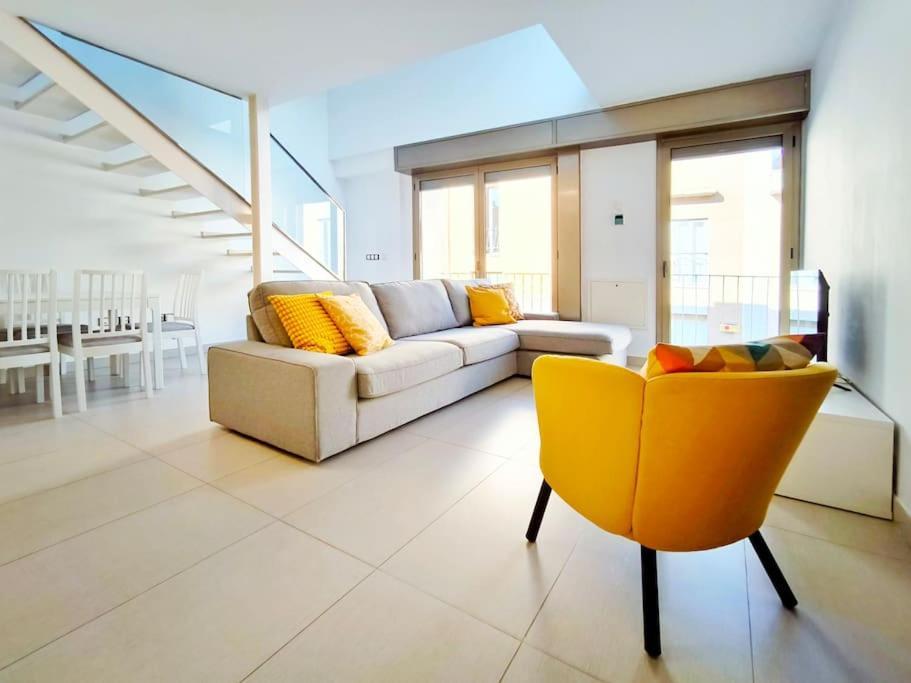 Moderno Apartamento Duplex En Terrassa Centro 외부 사진